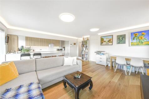 Kitchen/Reception