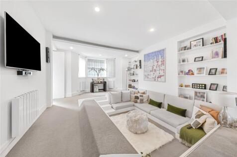 Sunken Sofa Area
