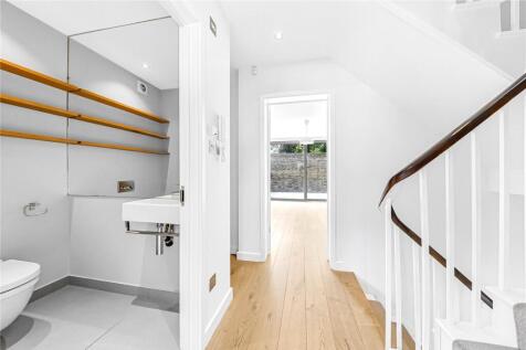 Hallway &amp; Guest Wc