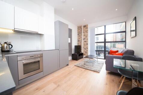 Studio/Kitchen Area