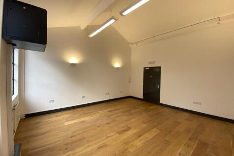 Canonbury Yard 8.jpg