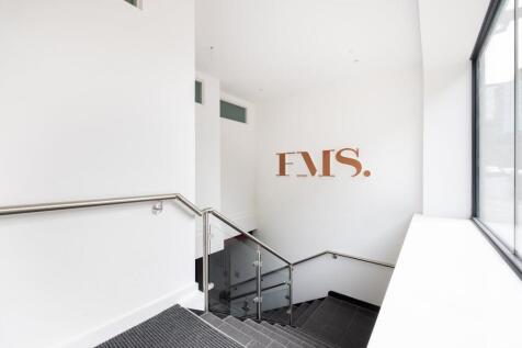 HiRes 4345 East Smithfield13.jpg