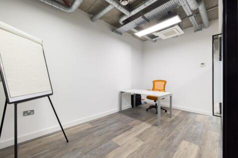 HiRes 4345 East Smithfield2.jpg