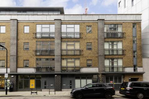82 Britannia Walk 17.jpg