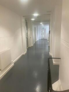 Hallway.jpg