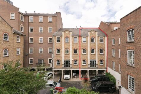 7 Bath Place2.jpg