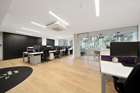 Kirkdale House First Floor E11 PH10.jpg