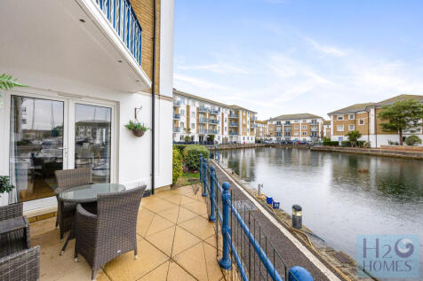St Vincents Court...