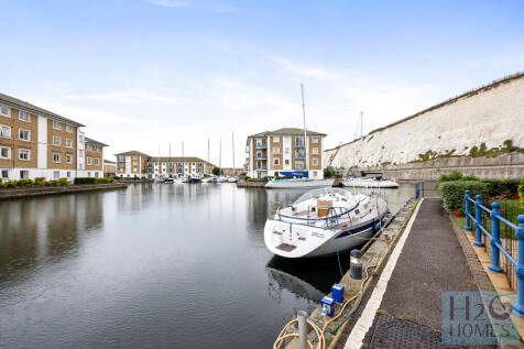St Vincents Court...