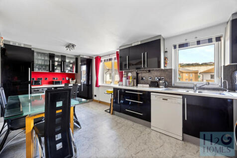 Collingwood Court...