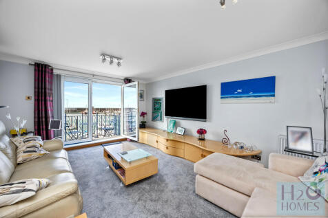 Collingwood Court...