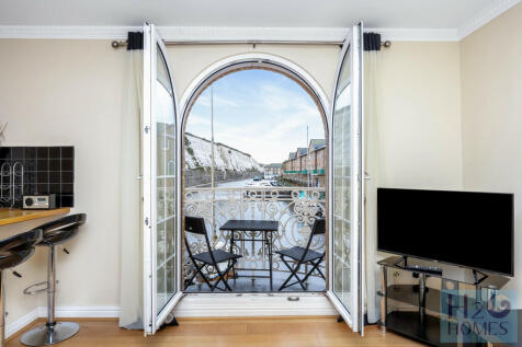 Brighton Marina ,...