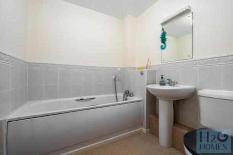Collingwood Court...
