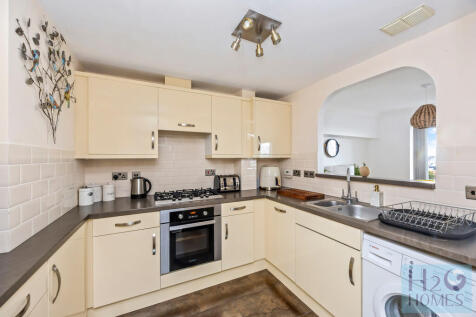 Collingwood Court...