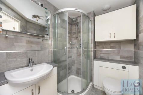 Collingwood Court...