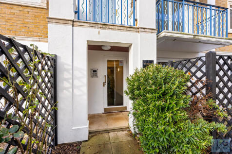 The Strand, Hamil...