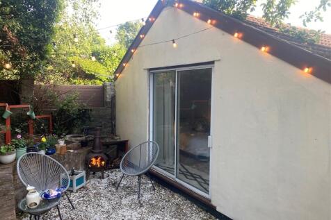 Rear Patio.jpg