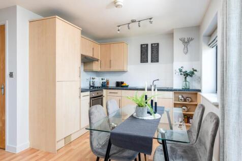Kitchen_1.jpg