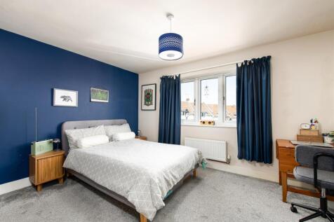 Bedroom2_2.jpg