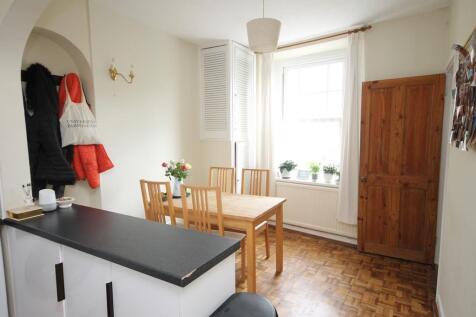 Kitchen Dining (Copy).JPG