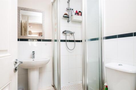 Ensuite.jpg