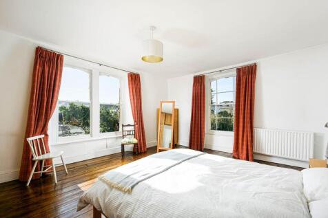 Bedroom1_1.jpg