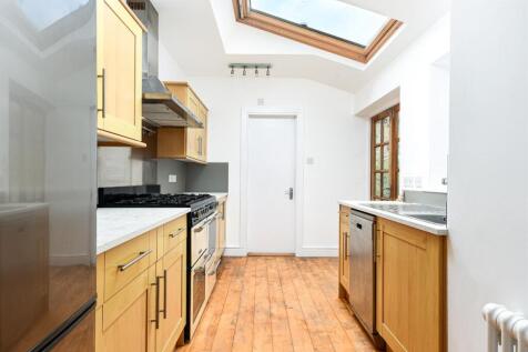 Kitchen_1.jpg