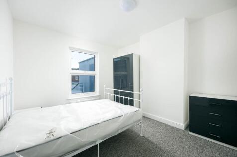 Bedroom3.jpg