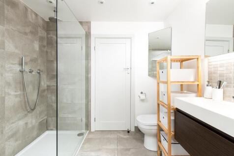 Ensuite.jpg