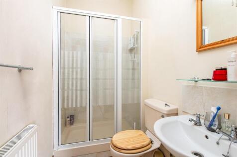 Bedroom1_Ensuite.jpg
