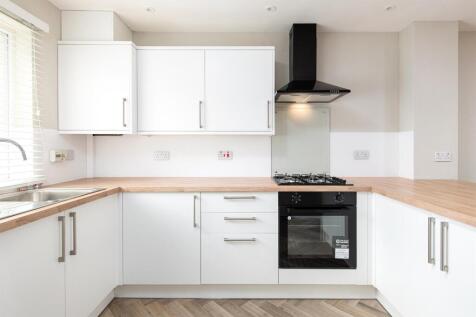 Kitchen_2.jpg