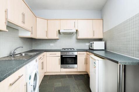 Kitchen_1.jpg