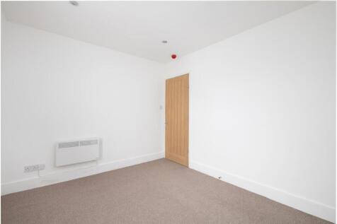 Bedroom_2.jpg