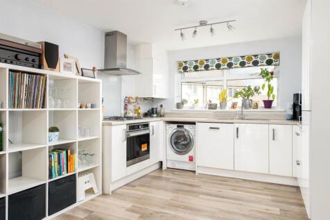 Kitchen / Living Room