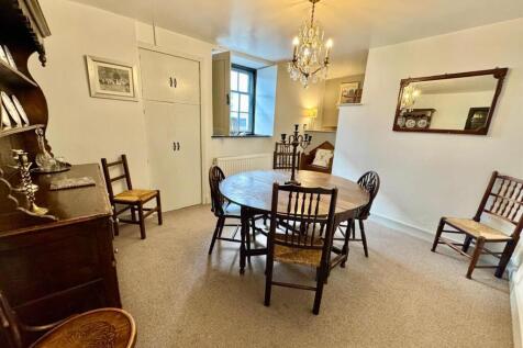 PHOTO-2025-10-11-10-18-39 (20).jpg