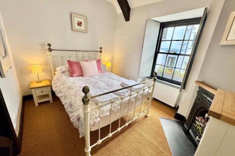 PHOTO-2025-10-11-10-18-39 (6).jpg