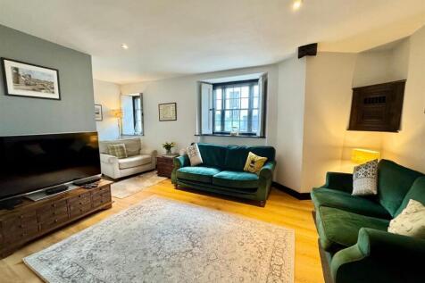 PHOTO-2025-10-11-10-18-39 (28).jpg