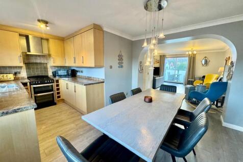 PHOTO-2025-10-11-09-46-08 (5).jpg