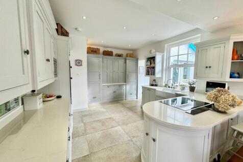 PHOTO-2025-10-22-13-58-45 (9).jpg