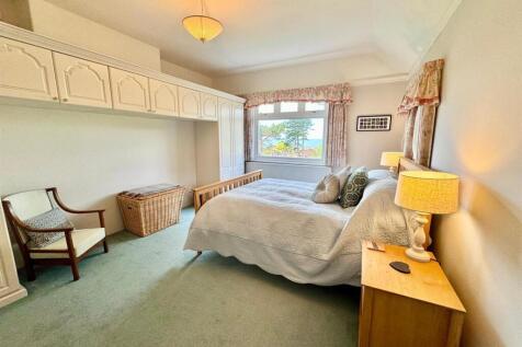 PHOTO-2025-10-22-13-57-49 (2).jpg