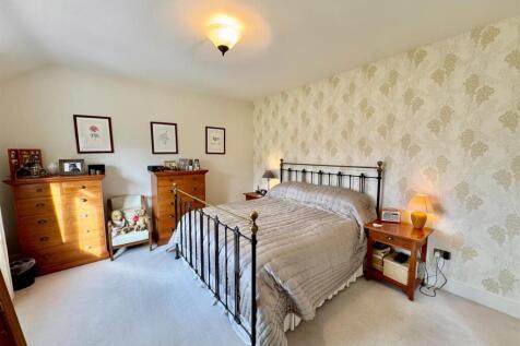 PHOTO-2025-10-22-13-57-49 (15).jpg