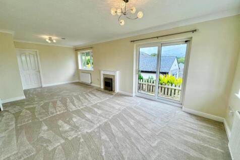 PHOTO-2025-08-15-15-44-57 (5).jpg