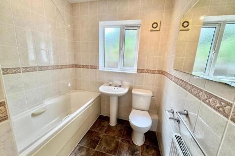 PHOTO-2025-08-15-15-44-57 (7).jpg