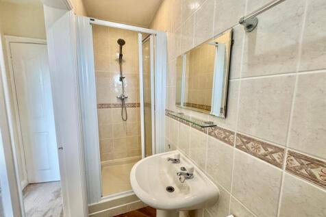 PHOTO-2025-08-15-15-44-57 (12).jpg