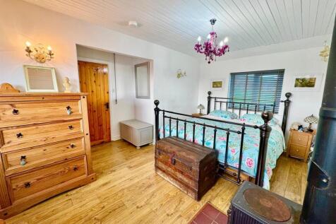 PHOTO-2025-11-06-09-06-19 (25).jpg