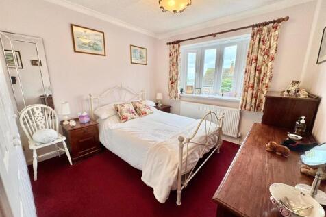 PHOTO-2025-11-12-07-38-31 (7).jpg