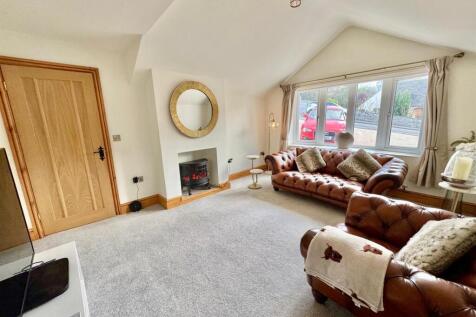 PHOTO-2025-11-19-12-52-57 (3) - Copy.jpg