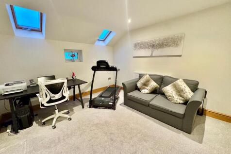 PHOTO-2025-11-17-21-38-55 (11) - Copy.jpg