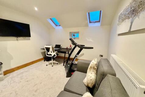 PHOTO-2025-11-17-21-38-55 (12) - Copy.jpg