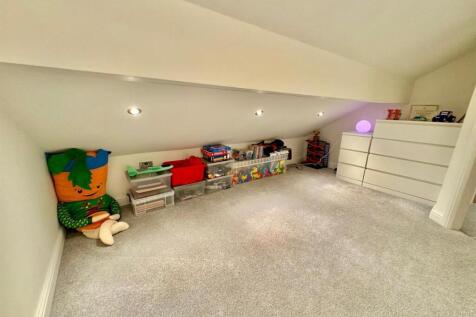 PHOTO-2025-11-17-21-42-16 (1).jpg